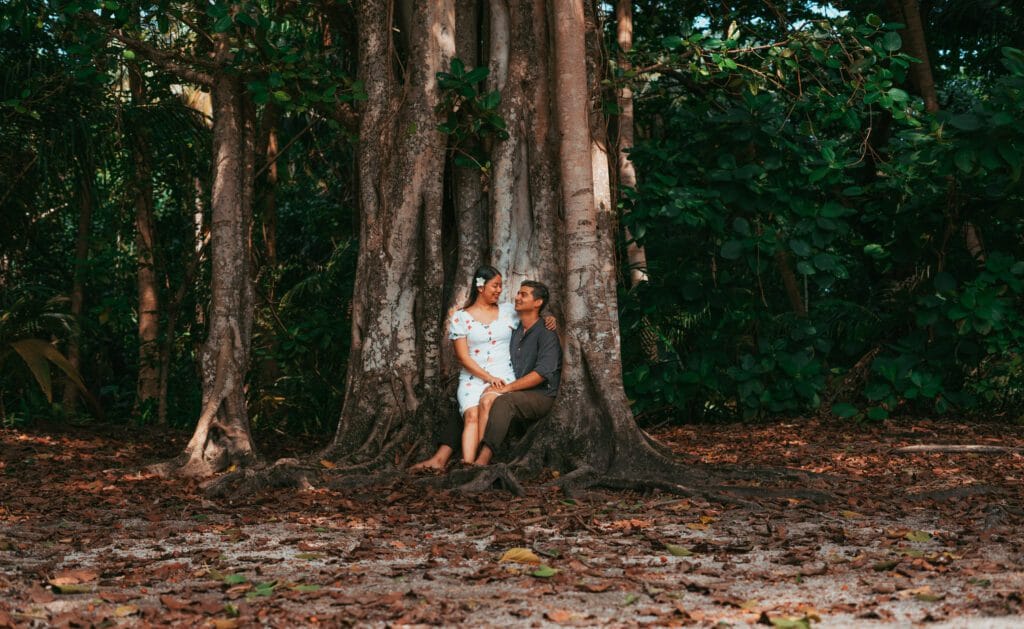 For nature lovers Fodhdhoo has an untouched deserted area. 