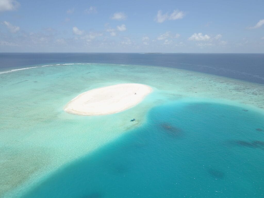 Aerial view of the secluded sandbank near Fodhdhoo, Maldives